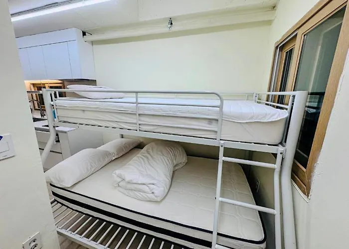 301, Atelier Seongsu Riverside Loft Cherry Blossom Road River Airport Bus Apartment