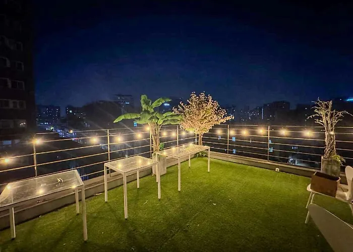 Apartment 301, Atelier Seongsu Riverside Loft Cherry Blossom Road River Airport Bus *