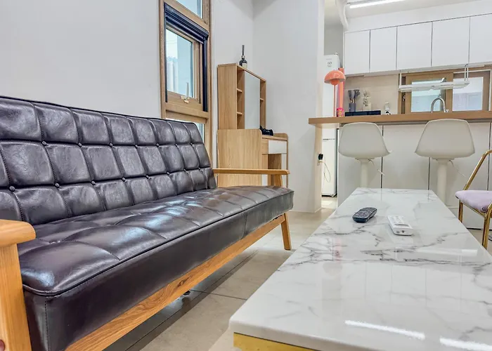 Apartamento 301, Atelier Seongsu Riverside Loft Cherry Blossom Road River Airport Bus *