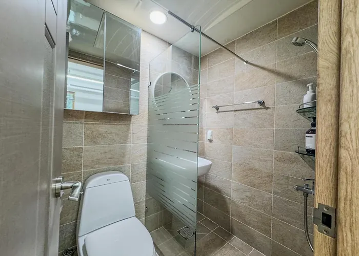 Apartamento 301, Atelier Seongsu Riverside Loft Cherry Blossom Road River Airport Bus *